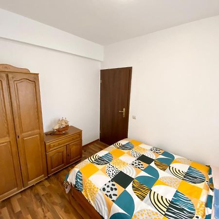 Cozy Apartment 2 Bedroom Private Parking Cluj-Napoca Esterno foto