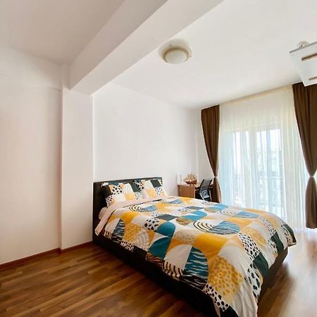 Cozy Apartment 2 Bedroom Private Parking Cluj-Napoca Esterno foto