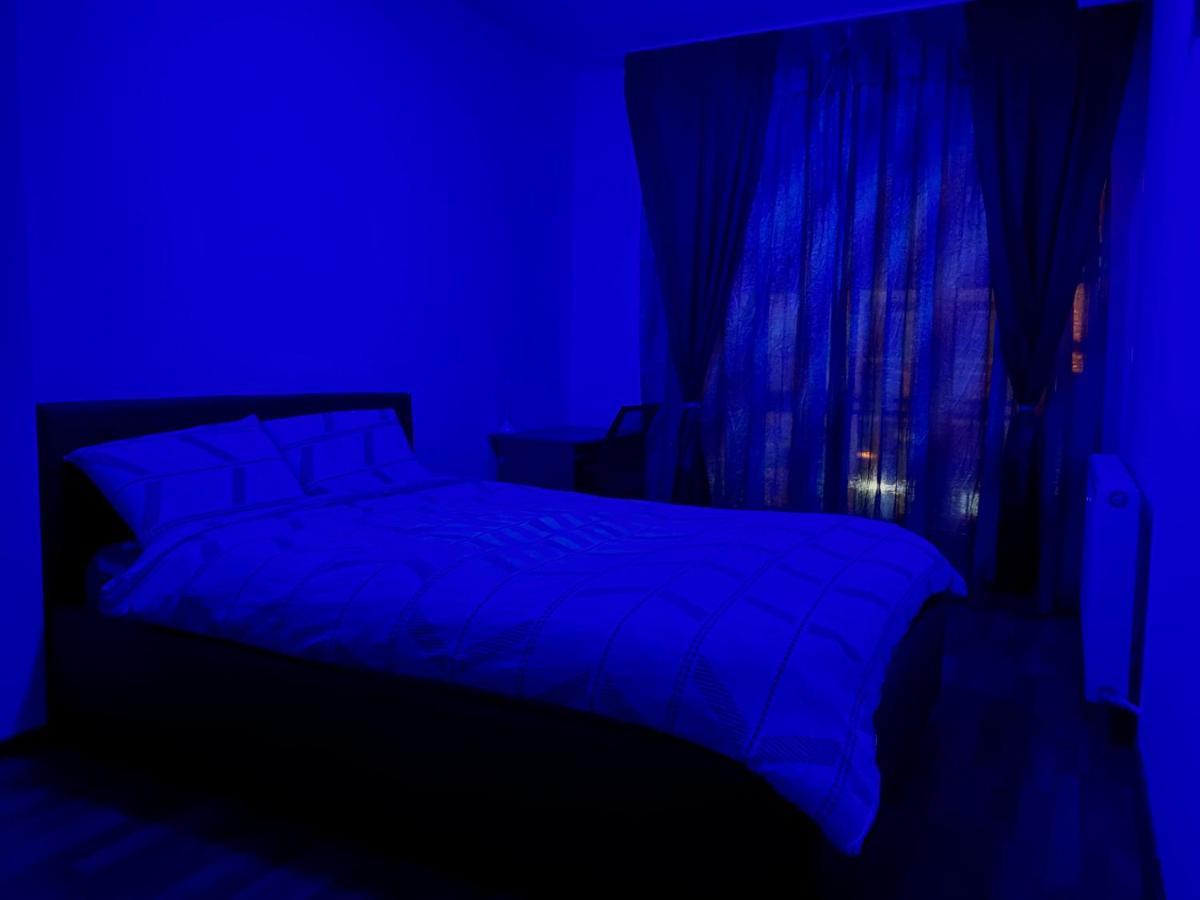 Cozy Apartment 2 Bedroom Private Parking Cluj-Napoca Esterno foto